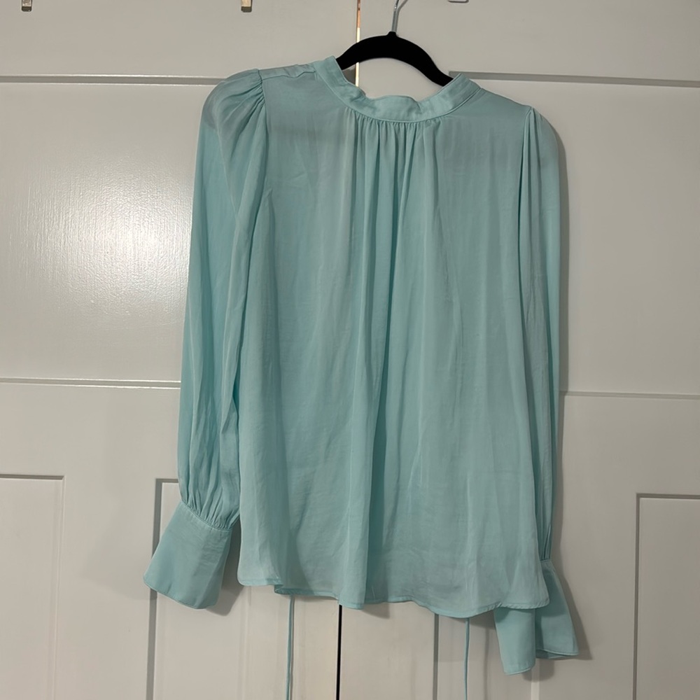 Free People top! - Picture 1 of 7